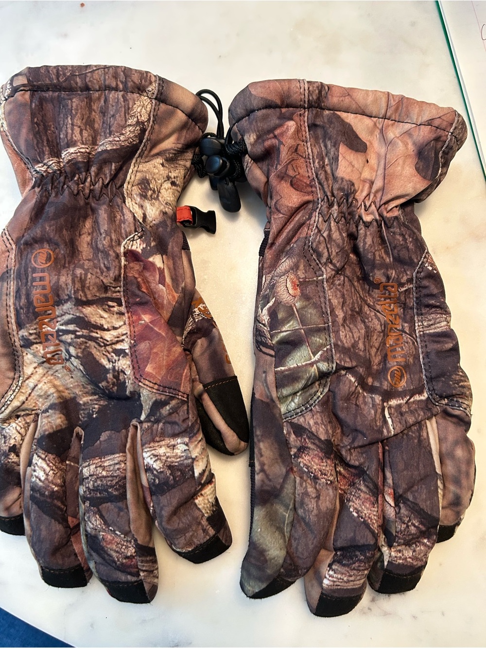 LIKE NEW MANZELLA GORE-TEX/THINSULATE(70gr) HUNTING GLOVES. X-TRAFIT